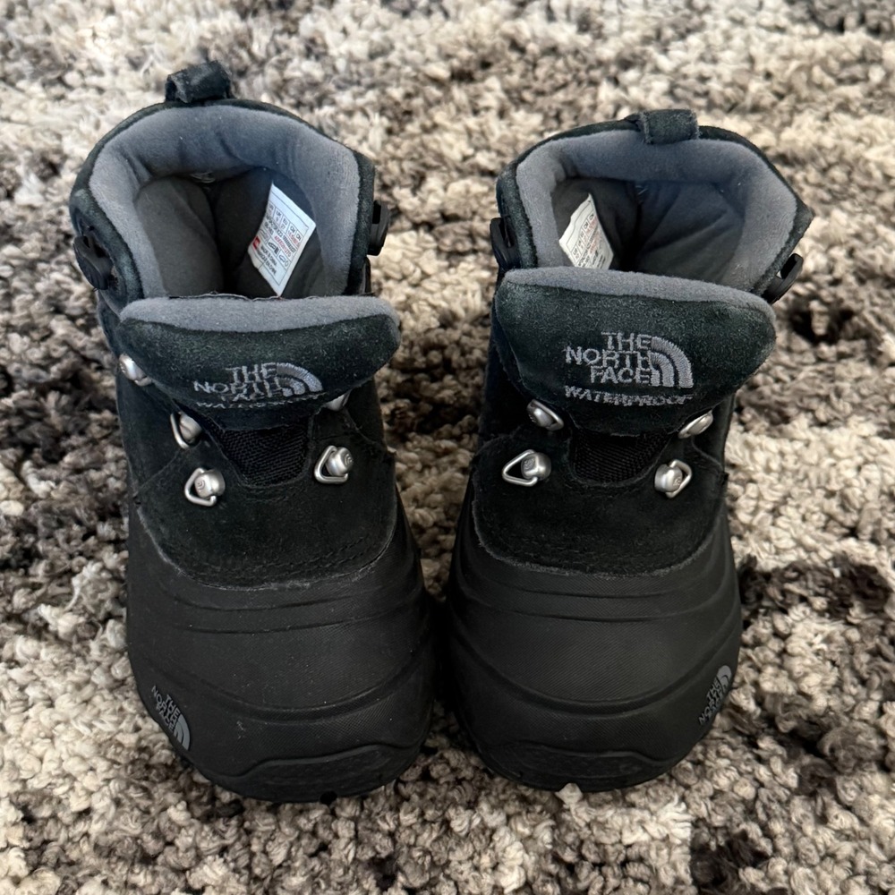 The North Face Alpenglow IV Toddler Waterproof Winter Boots Black Size 10 Kids